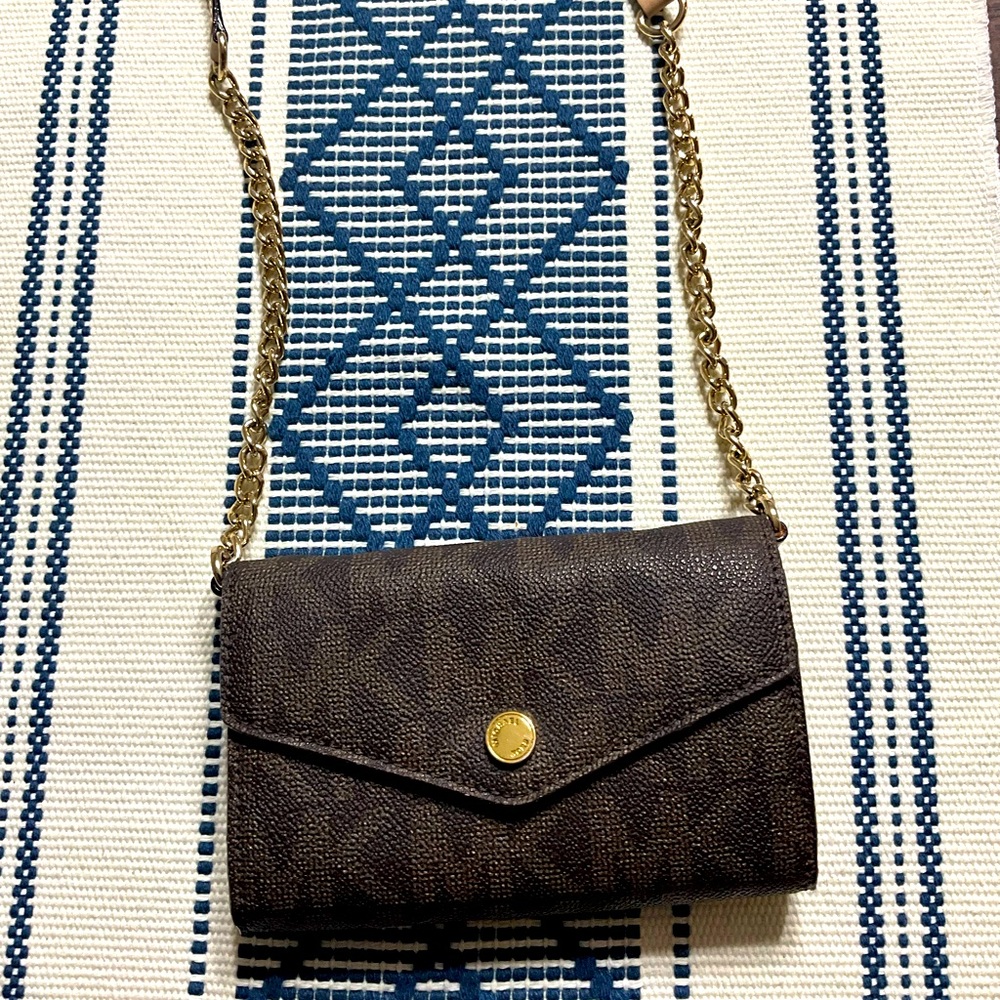 Small Michael Kors Crossbody purse